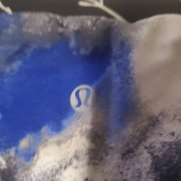 Lulu Lemon 3 piece set - Picture 2 of 8